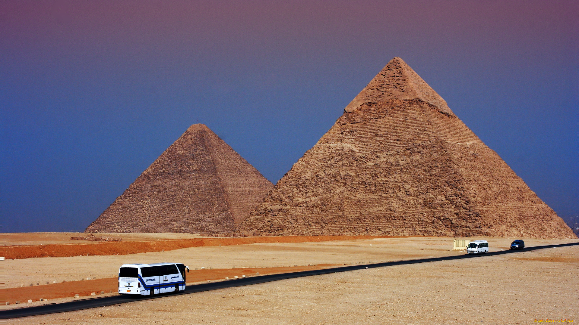 pyramids, busstreet, , , , , , , 